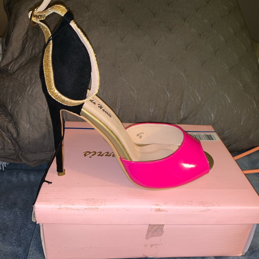 Shoe/Pumps